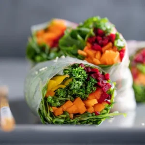 Mediterranean Veggie Wraps (V)